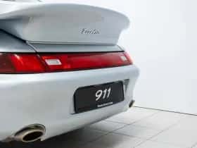 Porsche 911 (1995) thumbnail 21