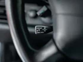 Porsche 911 (1995) thumbnail 36