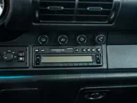 Porsche 911 (1995) thumbnail 38