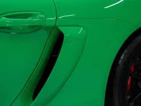 Porsche Cayman (2016) thumbnail 16