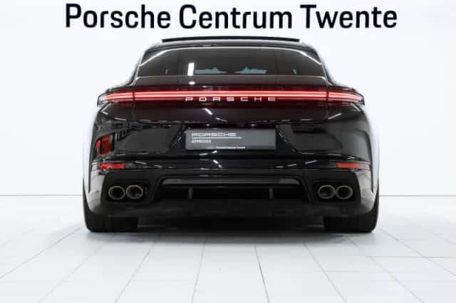 Porsche Panamera (2024) thumbnail 4