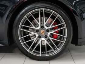 Porsche Panamera (2024) thumbnail 9