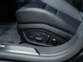 Porsche Taycan (0) thumbnail 25