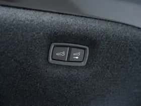 Porsche Taycan (2026) thumbnail 51