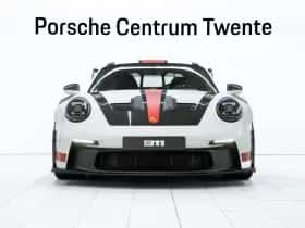Porsche 911 (2024) thumbnail 2