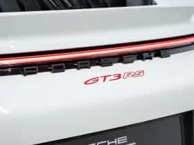Porsche 911 (2024) thumbnail 27