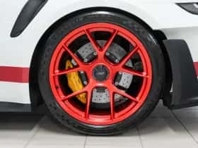 Porsche 911 (2024) thumbnail 9