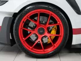 Porsche 911 (2024) thumbnail 10
