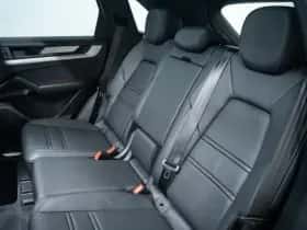 Porsche Cayenne (2026) thumbnail 34