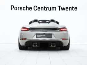 Porsche 718 (2023) thumbnail 4
