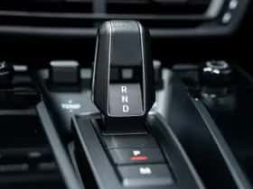 Porsche 911 (2022) thumbnail 45