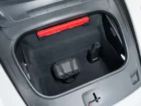Porsche 911 (2022) thumbnail 48
