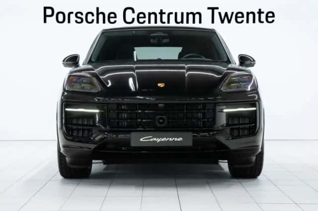 Porsche Cayenne (2026) thumbnail 2