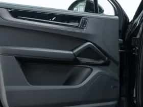 Porsche Cayenne (0) thumbnail 24