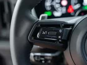 Porsche Cayenne (0) thumbnail 33