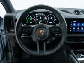 Porsche Cayenne (0) thumbnail 19