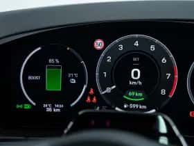 Porsche Cayenne (0) thumbnail 30