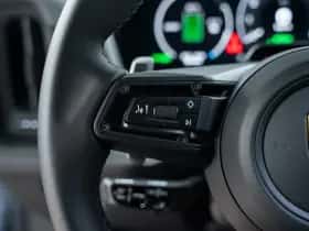 Porsche Cayenne (0) thumbnail 32
