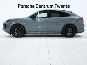 Porsche Cayenne (0) thumbnail 5