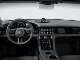 Porsche Taycan (2025) thumbnail 9