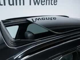 Porsche Cayenne (2024) thumbnail 16