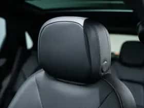 Porsche Cayenne (2024) thumbnail 24