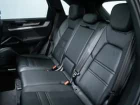 Porsche Cayenne (2024) thumbnail 26
