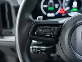 Porsche Cayenne (2024) thumbnail 37