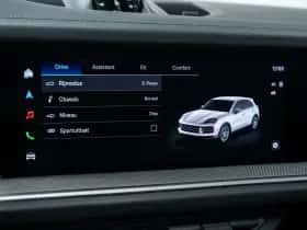 Porsche Cayenne (2024) thumbnail 43