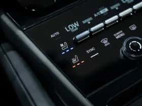 Porsche Cayenne (2024) thumbnail 49