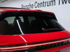 Porsche Cayenne (2024) thumbnail 19