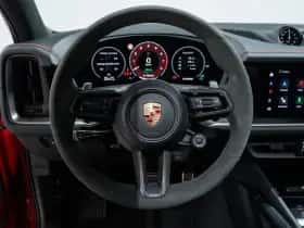 Porsche Cayenne (2024) thumbnail 23