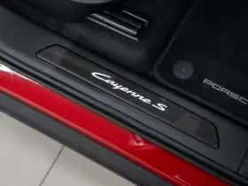 Porsche Cayenne (2024) thumbnail 25