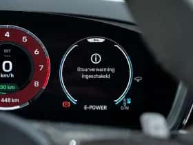Porsche Cayenne (2024) thumbnail 38