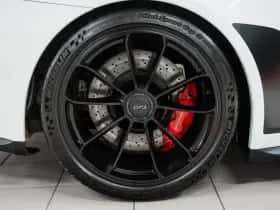 Porsche 911 (2015) thumbnail 10