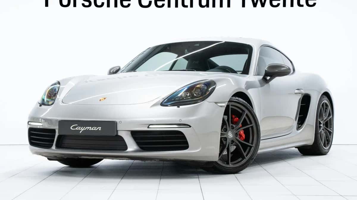 Porsche 718 (2020) — foto 1