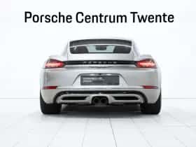 Porsche 718 (2020) thumbnail 4