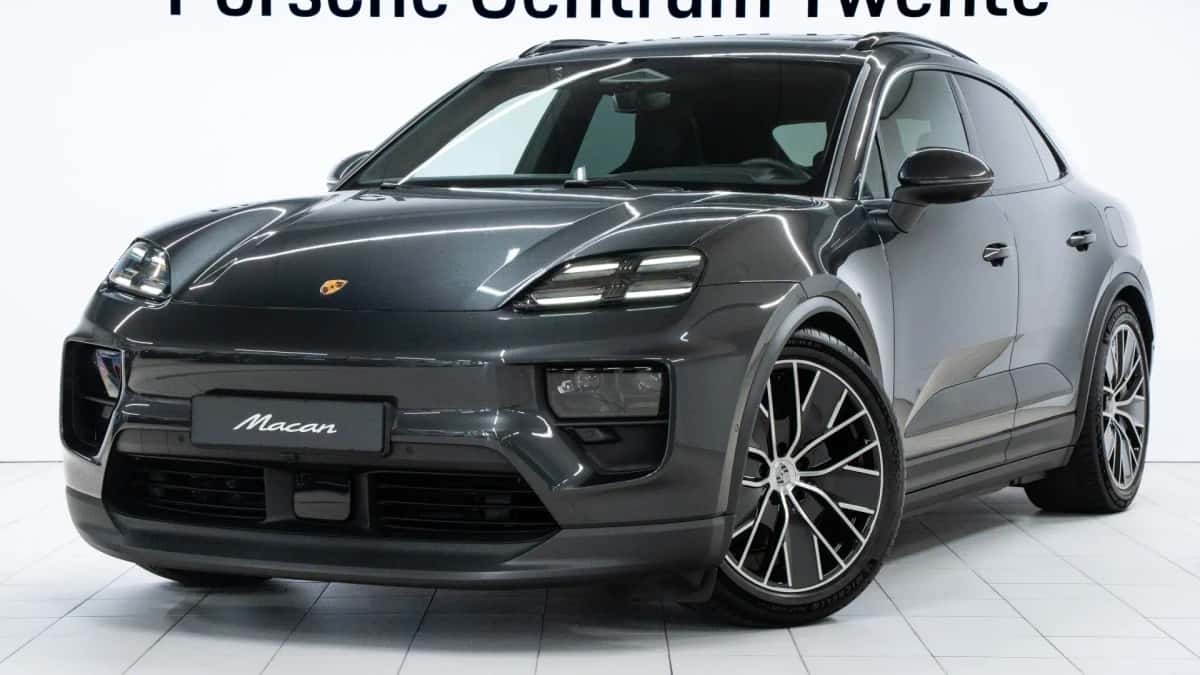 Porsche Macan (2024) — foto 1