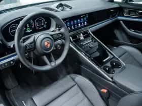 Porsche Panamera (0) thumbnail 20