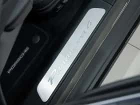 Porsche Panamera (0) thumbnail 22