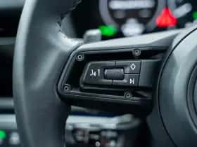 Porsche Panamera (0) thumbnail 35