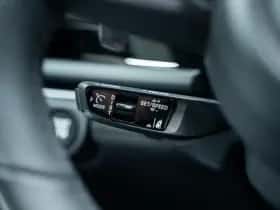 Porsche Panamera (0) thumbnail 36