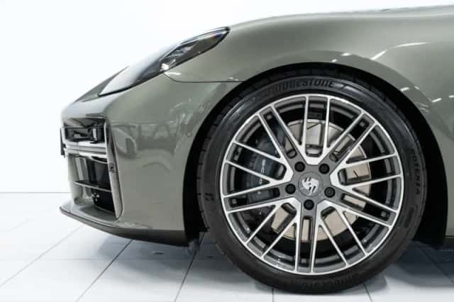 Porsche Panamera (2026) thumbnail 6