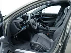 Porsche Panamera (0) thumbnail 7