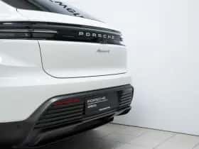 Porsche Macan (2024) thumbnail 19