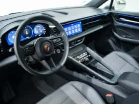 Porsche Macan (2024) thumbnail 20