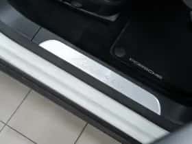 Porsche Macan (2024) thumbnail 25