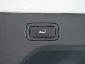 Porsche Macan (2024) thumbnail 45