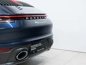 Porsche 911 (2022) thumbnail 21