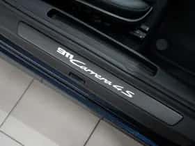 Porsche 911 (2022) thumbnail 25